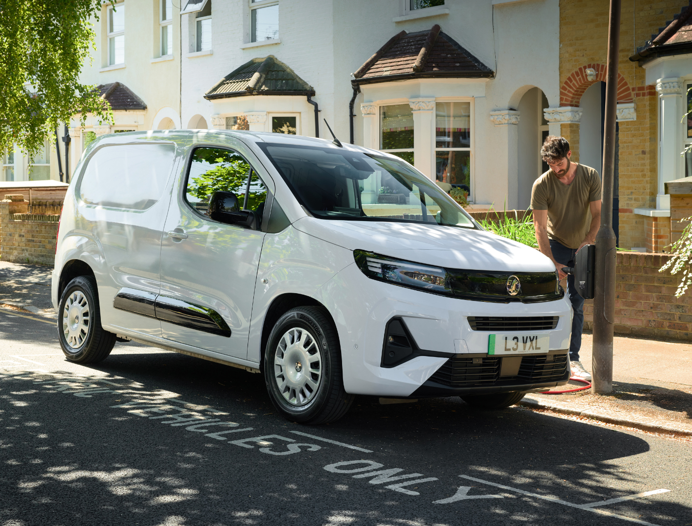 Demand For On-Street Charging Continues To Grow, With Over 12,500 UK Streets Requesting Urgent Access To Charging